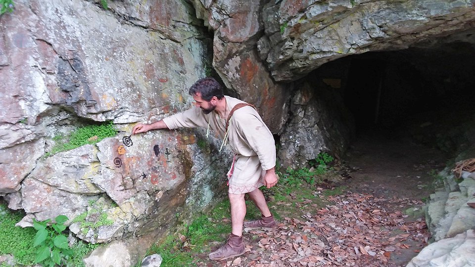 Escursione e visita delle Grotte del Bandito